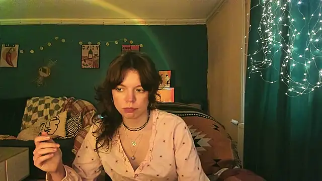 ClancyMorissey online show from May 23, 5:17 pm