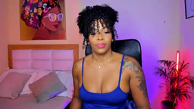 AitanaBrown  online show from March 12, 10:16 pm