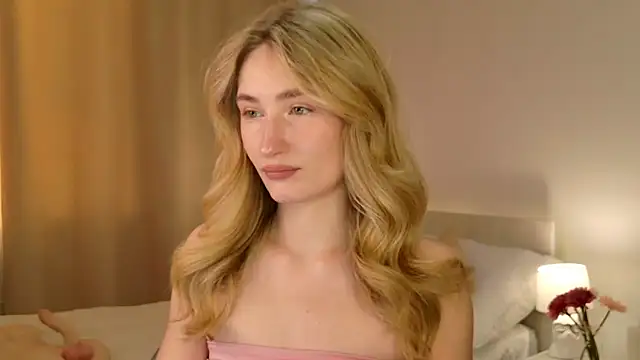 bella  rose online show from February 15, 1:41 pm