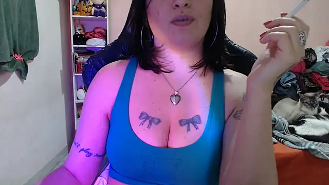 Snapshot of Ta_maravilhosaaa chatting on December 16, 12:04 am Ta maravilhosaaa online show from December 16, 12:04 am