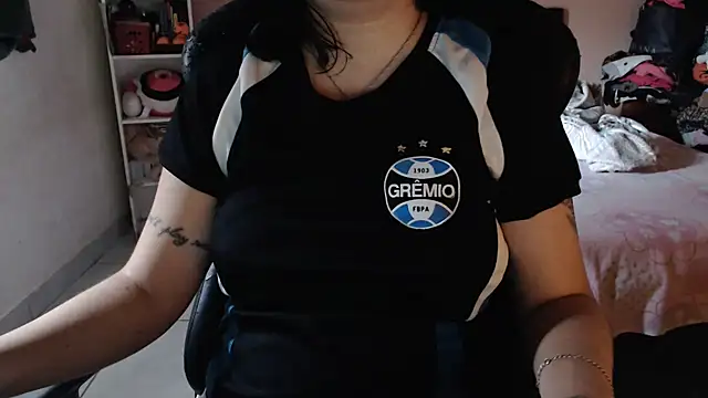 Snapshot of Ta_maravilhosaaa chatting on January 24, 2:41 pm Ta maravilhosaaa online show from January 24, 2:41 pm