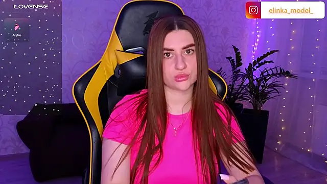 Elishka  online show from December 7, 7:32 pm