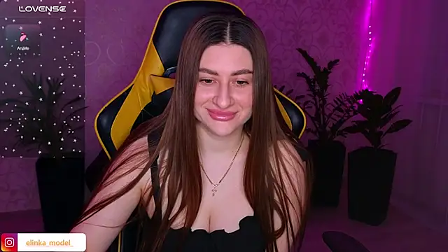 Elishka  online show from January 18, 3:38 pm