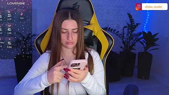 Elishka  online show from February 26, 8:00 pm