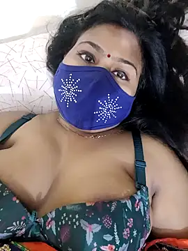 Snapshot of cutee__crazy chatting on January 31, 5:21 pm cutee crazy online show from January 31, 5:21 pm