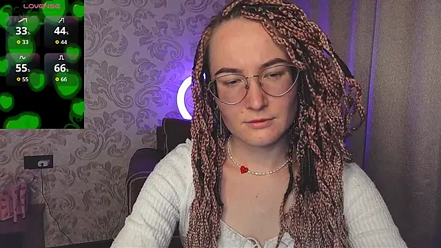 AgnesGraham online show from April 10, 9:30 pm