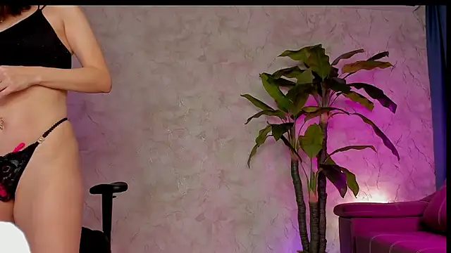 Emma7 online show from February 21, 1:33 am