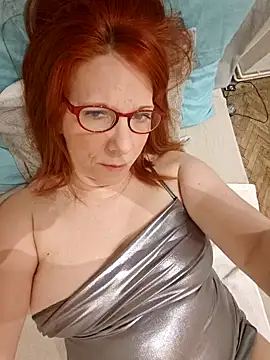 lollipop cat online show from December 23, 2:17 pm