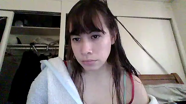 petitedoll29 online show from December 20, 10:00 pm