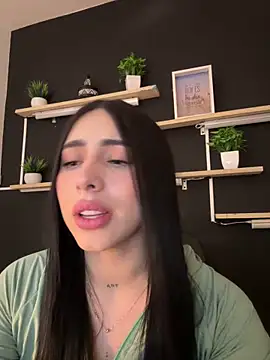 isabella jade online show from February 24, 9:35 pm