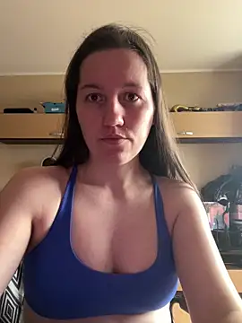 Nicole-Ray online show from March 4, 8:35 am