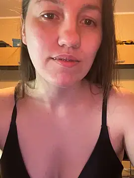 Nicole-Ray online show from March 15, 9:19 am