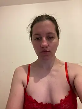 Snapshot of Nicole-Ray chatting on May 7, 7:08 pm Nicole-Ray online show from May 7, 7:08 pm