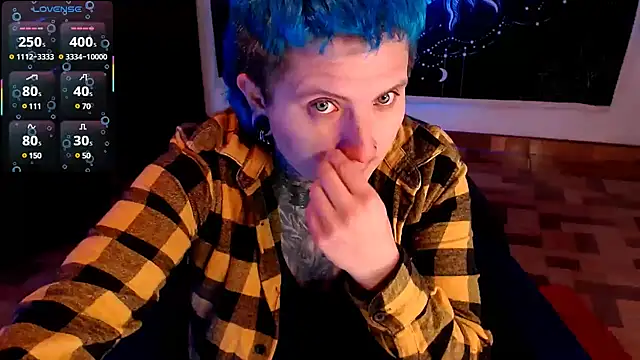 Snapshot of Marieblueeyes chatting on January 24, 9:26 pm Marieblueeyes online show from January 24, 9:26 pm