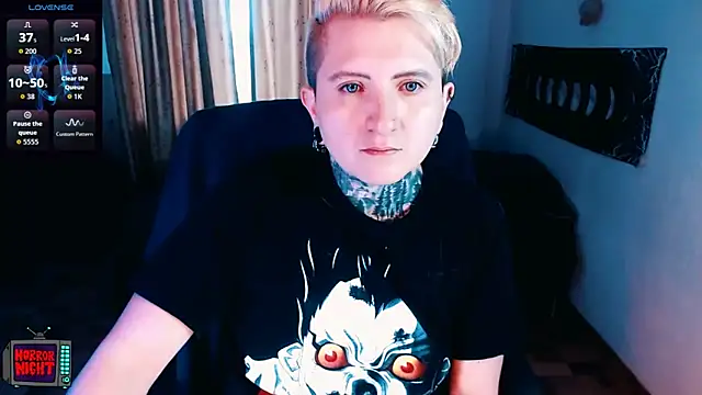 Marieblueeyes online show from December 13, 10:15 pm