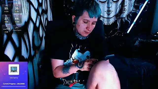 Marieblueeyes online show from April 21, 8:23 pm