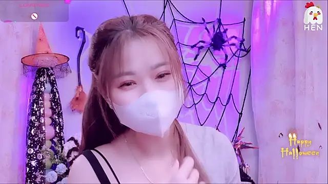 hen237 online show from October 26, 4:46 pm