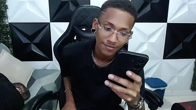 ManSant online show from March 10, 4:14 pm