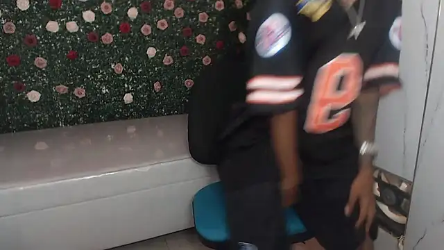 ManSant online show from November 2, 5:48 pm