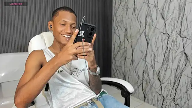 ManSant online show from November 14, 2:27 pm