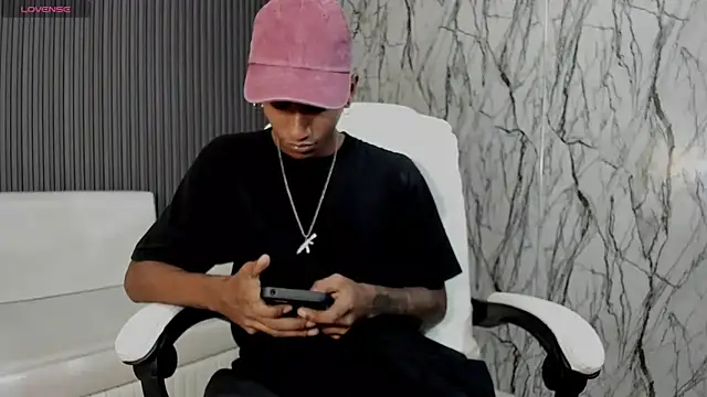 ManSant online show from November 18, 2:43 pm