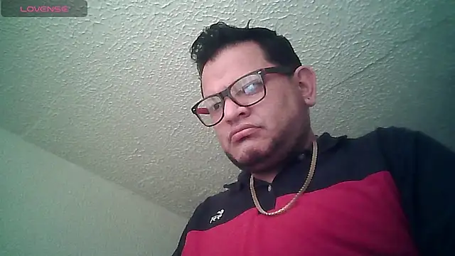 SexDiffrent online show from December 21, 8:38 pm