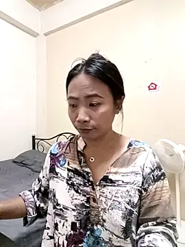 Snapshot of KinkyKit_May chatting on February 15, 4:23 pm KinkyKit May online show from February 15, 4:23 pm