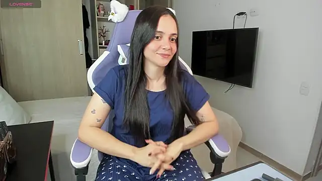 lucia s1 online show from February 17, 5:08 pm