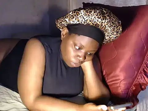 Snapshot of devine_TATAS chatting on October 7, 2:47 pm devine TATAS online show from October 7, 2:47 pm