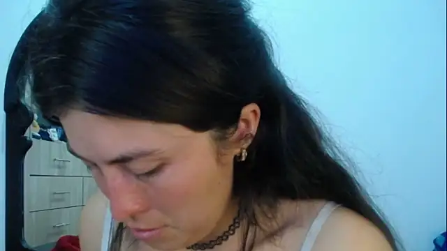 Alexandrasaenz online show from March 14, 11:53 pm