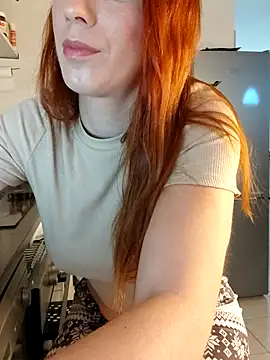 clara-francaise online show from November 23, 3:45 pm