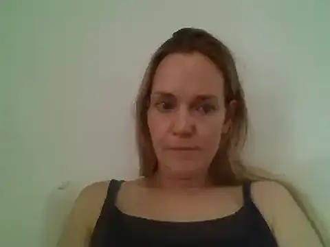 Snapshot of Annylove1 chatting on March 3, 6:12 pm Annylove1 online show from March 3, 6:12 pm