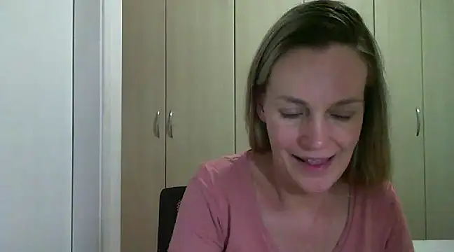 Snapshot of Annylove1 chatting on March 11, 6:08 pm Annylove1 online show from March 11, 6:08 pm