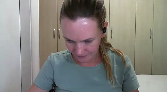 Snapshot of Annylove1 chatting on March 12, 9:56 pm Annylove1 online show from March 12, 9:56 pm