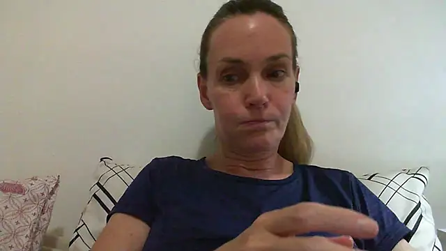 Snapshot of Annylove1 chatting on March 15, 12:04 am Annylove1 online show from March 15, 12:04 am