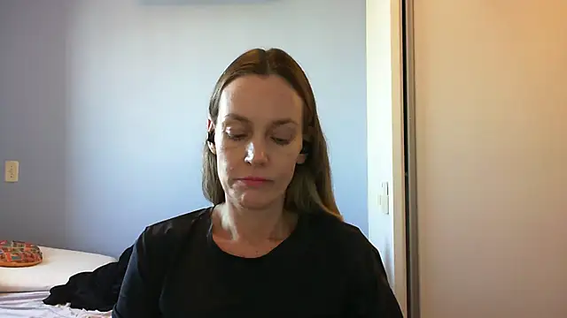 Snapshot of Annylove1 chatting on September 12, 11:54 am Annylove1 online show from September 12, 11:54 am