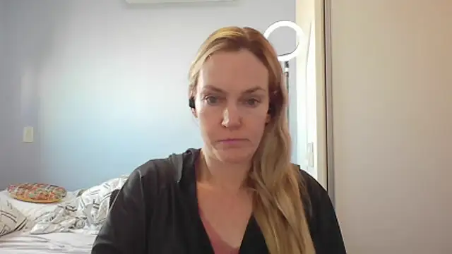 Snapshot of Annylove1 chatting on March 2, 10:44 am Annylove1 online show from March 2, 10:44 am