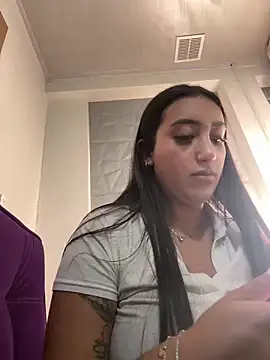 Snapshot of Hannahoff chatting on March 20, 10:40 pm Hannahoff online show from March 20, 10:40 pm