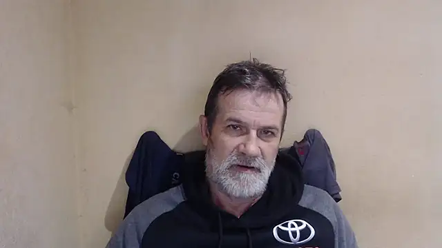 Snapshot of AlexNudo chatting on September 28, 7:36 am AlexNudo online show from September 28, 7:36 am
