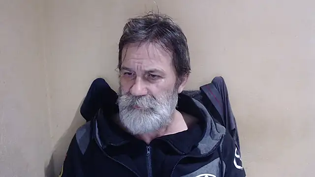 Snapshot of AlexNudo chatting on November 19, 7:14 pm AlexNudo online show from November 19, 7:14 pm