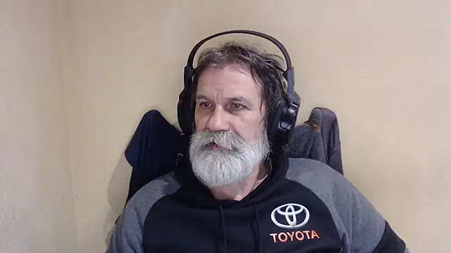 Snapshot of AlexNudo chatting on November 29, 9:56 am AlexNudo online show from November 29, 9:56 am