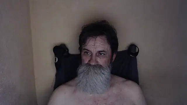 Snapshot of AlexNudo chatting on June 22, 6:27 pm AlexNudo online show from June 22, 6:27 pm