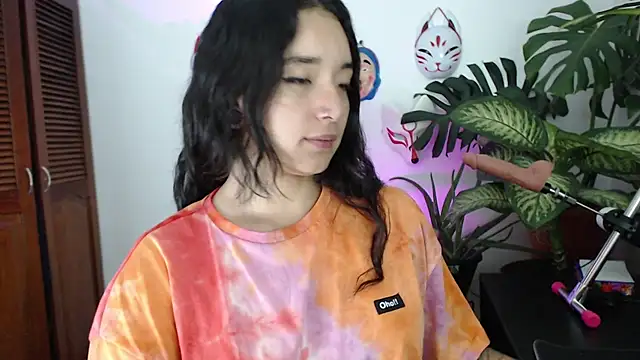 cat salo online show from January 4, 11:27 pm