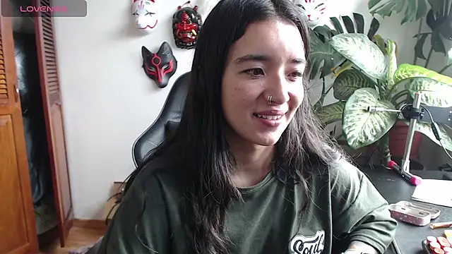 cat salo online show from February 3, 8:24 pm