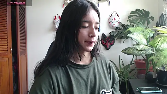 cat salo online show from March 17, 3:40 pm