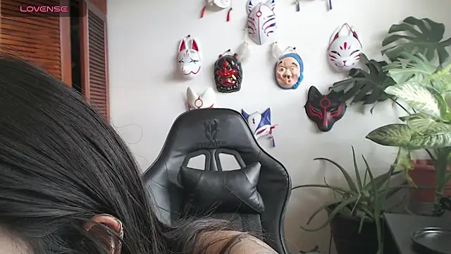 cat salo online show from March 21, 9:23 pm