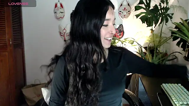 cat salo online show from March 27, 11:37 pm