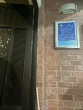 Snapshot of Im_sophiie chatting on February 8, 6:01 am Im sophiie online show from February 8, 6:01 am