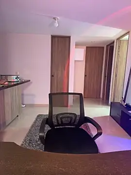 Snapshot of Im_sophiie chatting on October 3, 6:32 am Im sophiie online show from October 3, 6:32 am