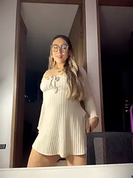 Im sophiie online show from February 28, 6:47 am